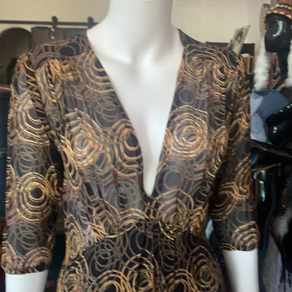 Bohemian dress in vintage print - Picture 2 of 6